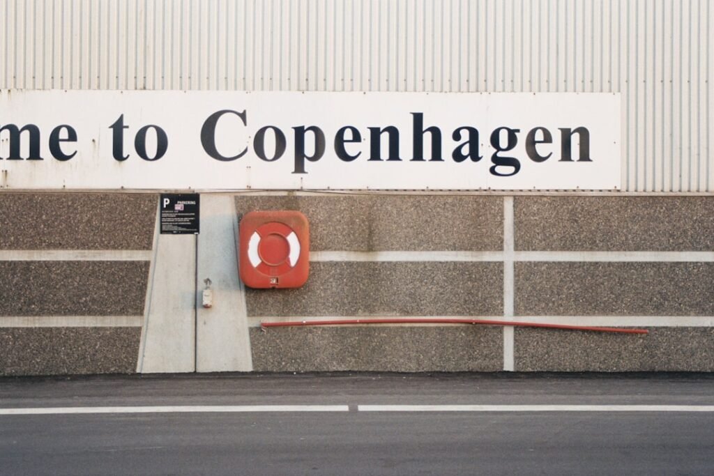 Photo Norwegian office slang